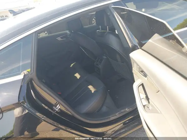 WAUBNCF58KA037239 2019 AUDI A5 - Image 8