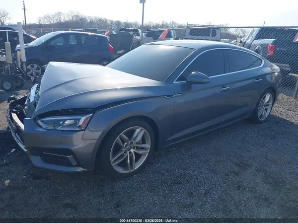 WAUBNCF58KA073528 2019 AUDI A5 - Image 2