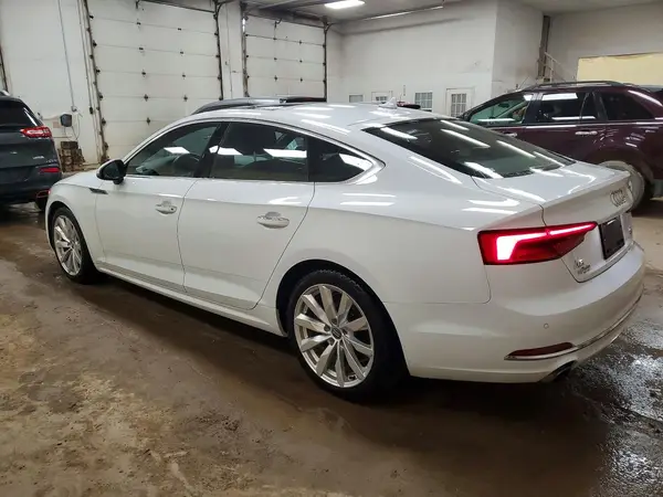 WAUBNCF59JA005981 2018 AUDI A5 - Image 2