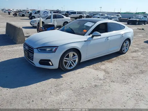 WAUBNCF59KA020644 2019 AUDI A5 - Image 2