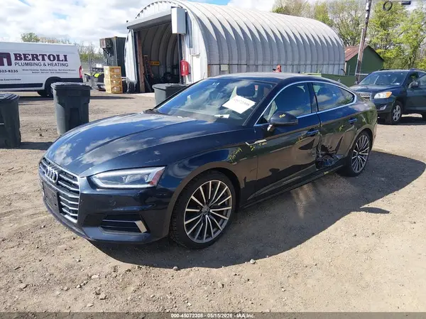 WAUBNCF5XJA072329 2018 AUDI A5 - Image 2