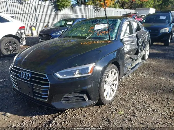 WAUBNCF5XJA086201 2018 AUDI A5 - Image 2