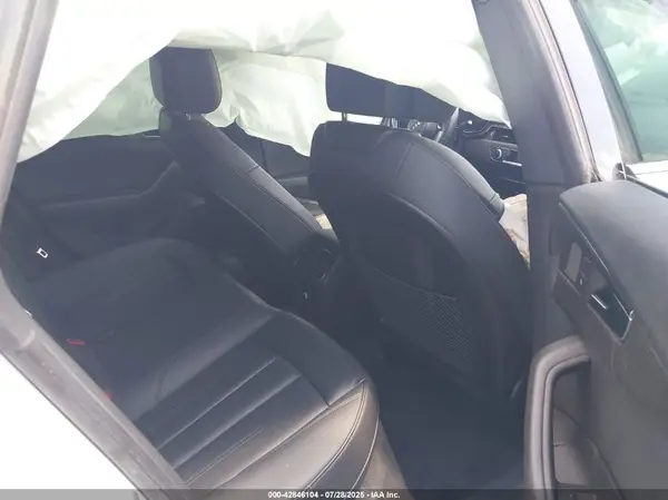 WAUBNCF5XJA094900 2018 AUDI A5 - Image 8