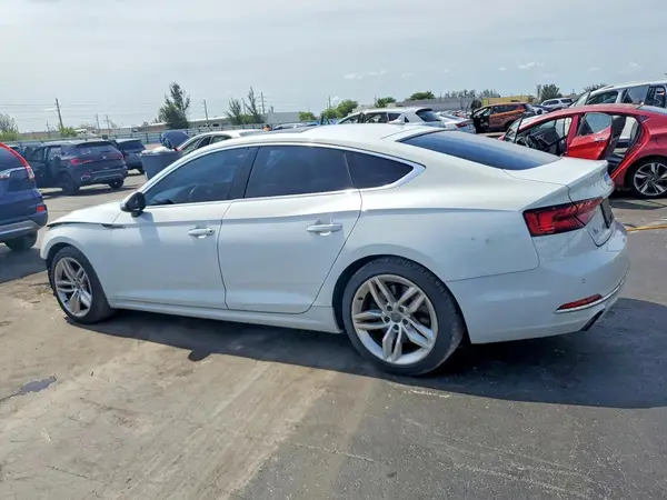 WAUBNCF5XKA006719 2019 AUDI A5 - Image 2
