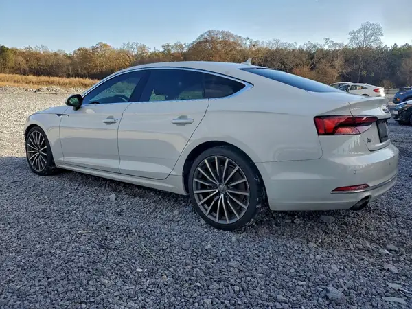 WAUBNCF5XKA055449 2019 AUDI A5 - Image 2