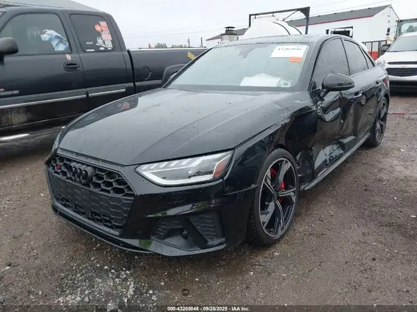 WAUC4AF40MA030761 2021 AUDI S4 - Image 2