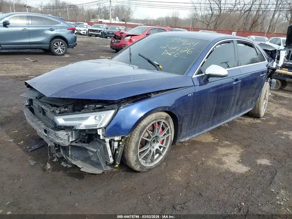 WAUC4AF42JA116083 2018 AUDI S4 - Image 2