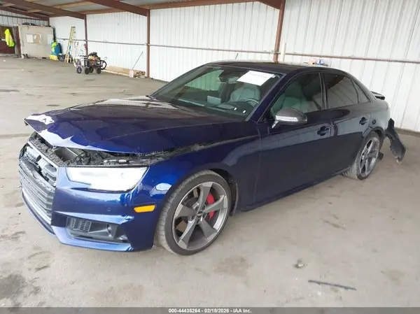 WAUC4AF42JA217141 2018 AUDI S4 - Image 2