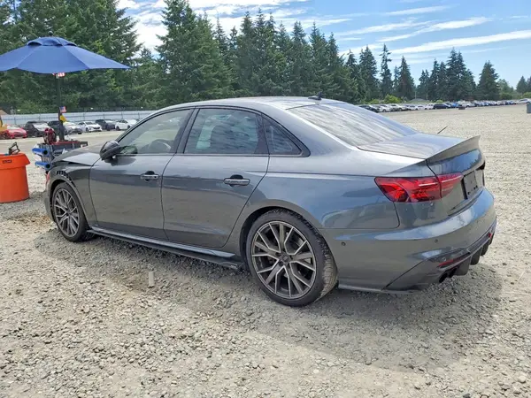 WAUC4AF42MA030471 2021 AUDI RS4 - Image 2