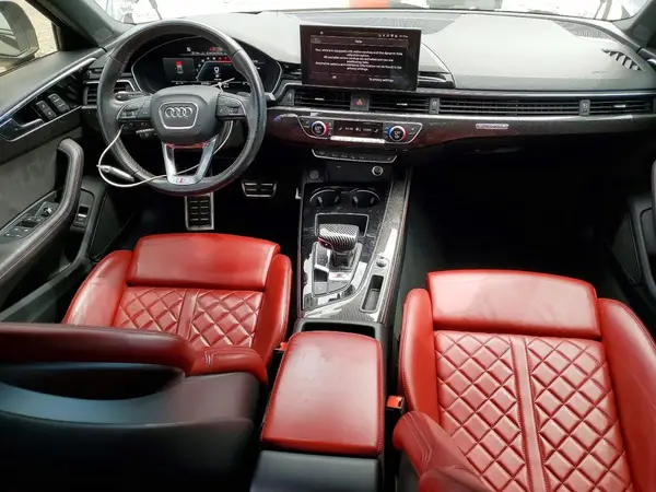 WAUC4AF42MA030471 2021 AUDI RS4 - Image 8