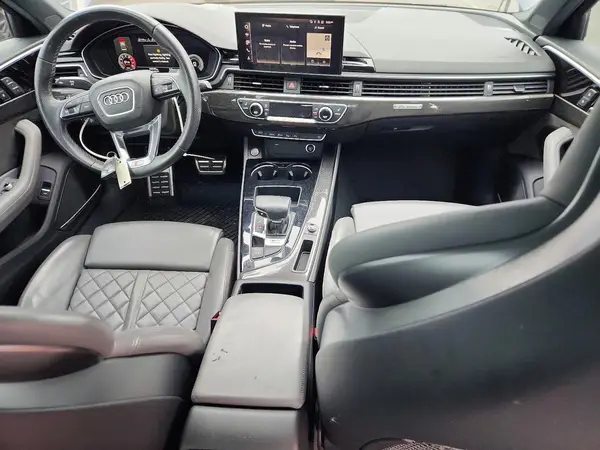 WAUC4AF42MA065141 2021 AUDI RS4 - Image 8