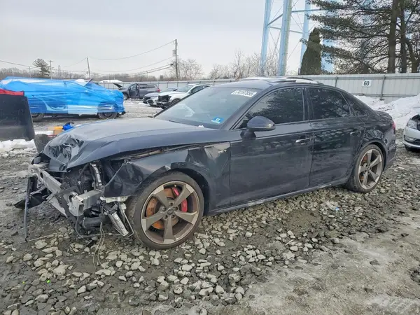 WAUC4AF43JA057917 2018 AUDI RS4