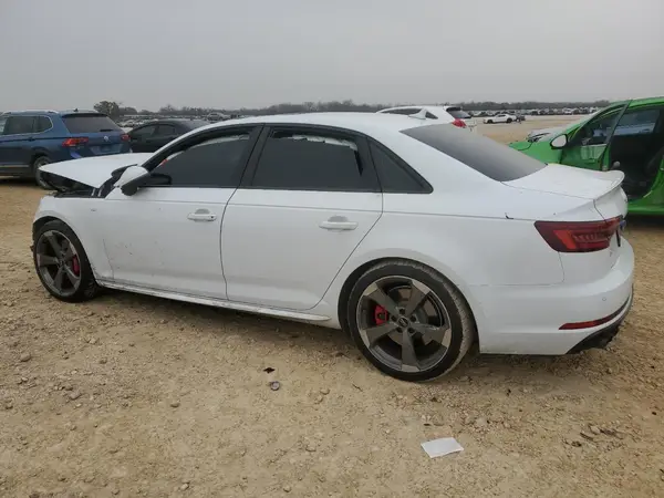 WAUC4AF43JA145866 2018 AUDI RS4 - Image 2