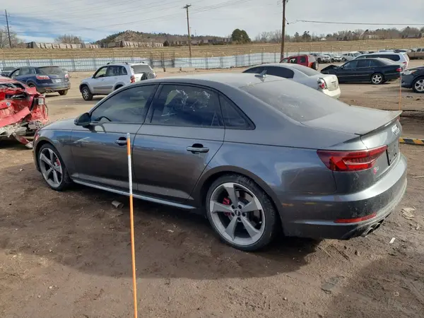 WAUC4AF43KA004510 2019 AUDI RS4 - Image 2
