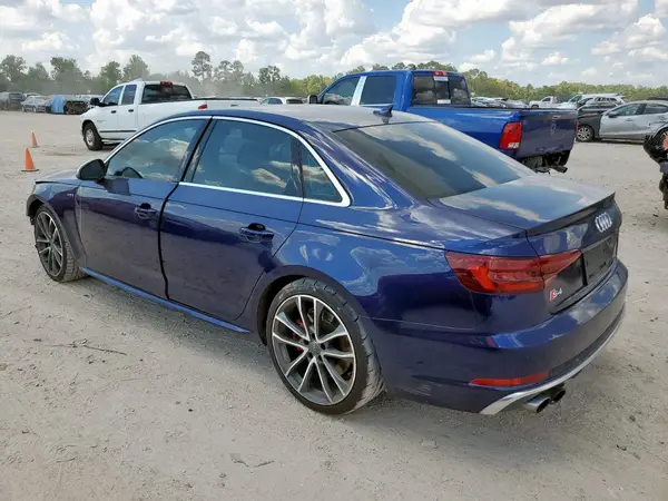 WAUC4AF45JA011568 2018 AUDI S4 - Image 2