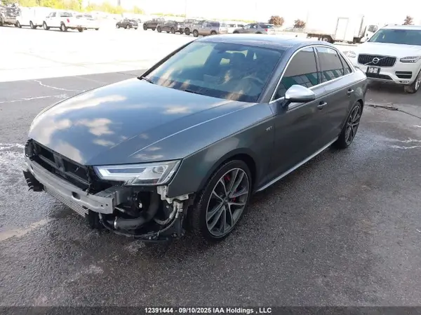 WAUC4AF46JA011529 2018 AUDI S4 - Image 2