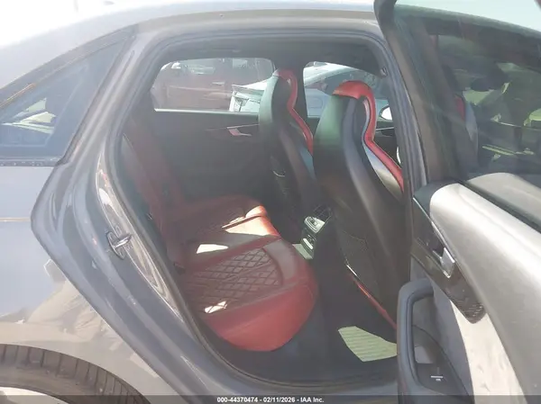WAUC4AF46KA003450 2019 AUDI S4 - Image 8