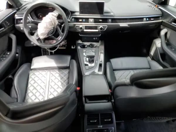 WAUC4AF46KA116993 2019 AUDI RS4 - Image 8