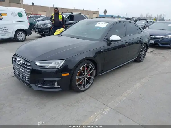 WAUC4AF47JA003522 2018 AUDI S4 - Image 2