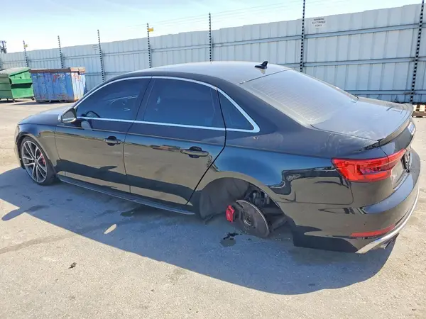 WAUC4AF48JA002041 2018 AUDI RS4 - Image 2