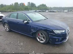 WAUC4AF48KA074472 2019 AUDI S4
