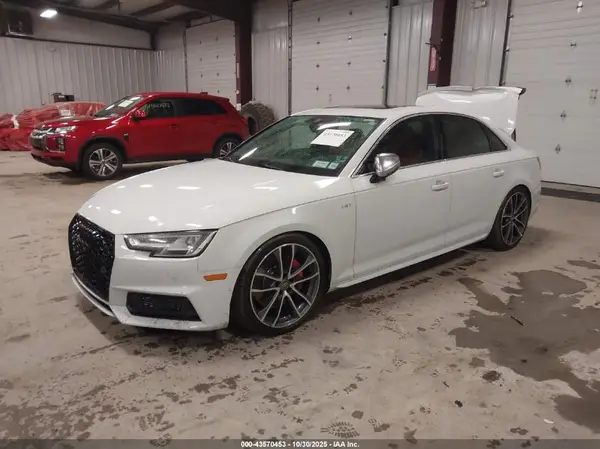 WAUC4AF49JA003490 2018 AUDI S4 - Image 2