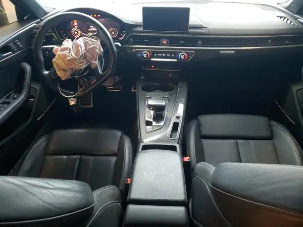 WAUC4AF49KA066610 2019 AUDI S4 - Image 8