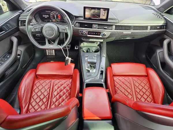 WAUC4AF49KA074139 2019 AUDI RS4 - Image 8