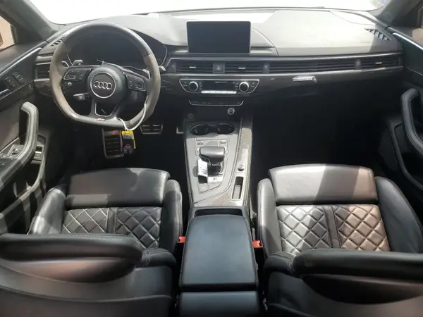 WAUC4AF4XJA044226 2018 AUDI RS4 - Image 8
