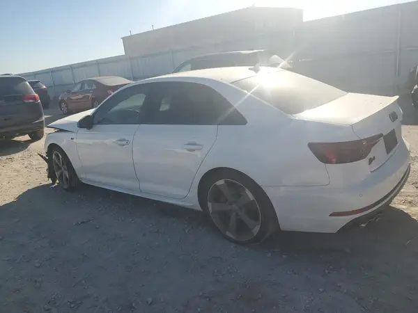 WAUC4AF4XKA000762 2019 AUDI S4 - Image 2