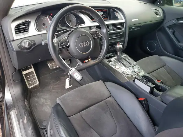 WAUC4AFR0HA000225 2017 AUDI RS5 - Image 8