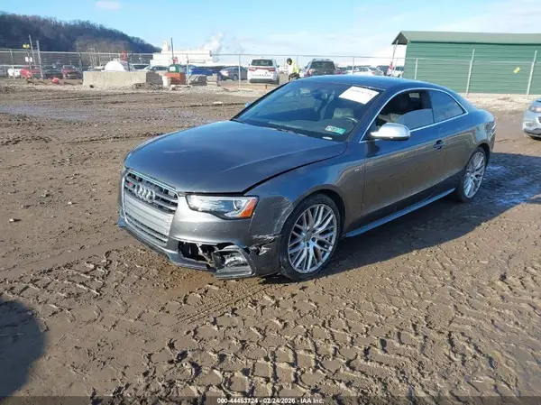 WAUC4AFR1GA038965 2016 AUDI S5 - Image 2