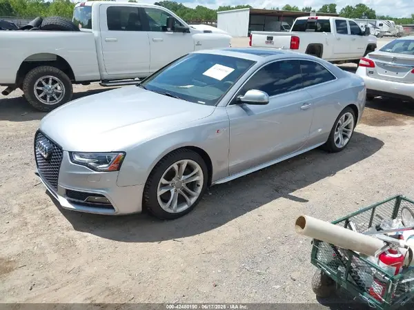 WAUC4AFR5GA027483 2016 AUDI S5 - Image 2