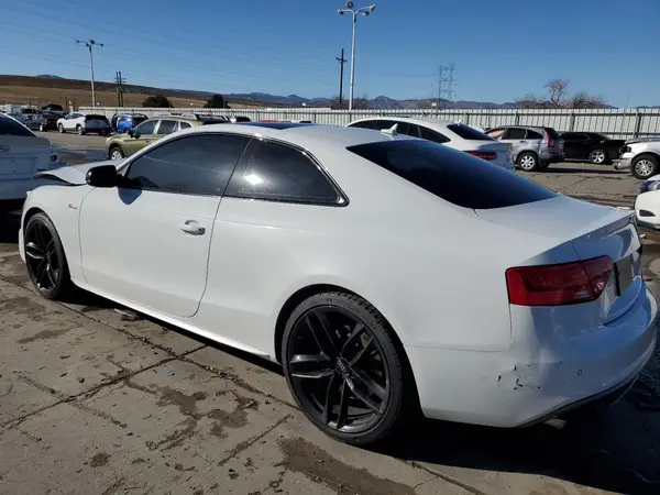 WAUC4AFR5GA053601 2016 AUDI RS5 - Image 2