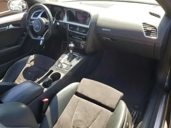 WAUC4AFR5HA001077 2017 AUDI RS5 - Image 8