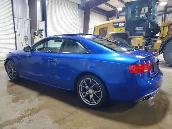 WAUC4AFR6GA020591 2016 AUDI RS5 - Image 2
