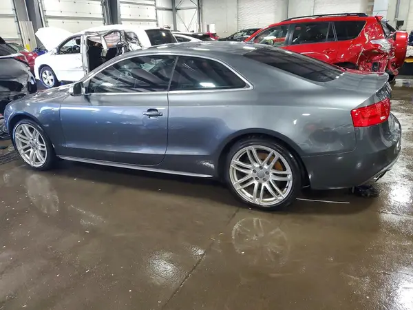 WAUC4AFR7GA024648 2016 AUDI RS5 - Image 2