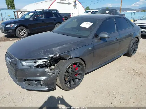 WAUC4BF48JA011313 2018 AUDI S4 - Image 2