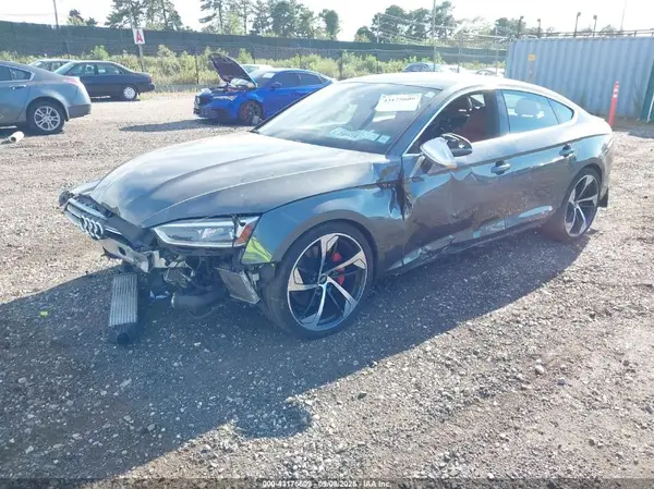 WAUC4CF50JA007545 2018 AUDI S5 - Image 2