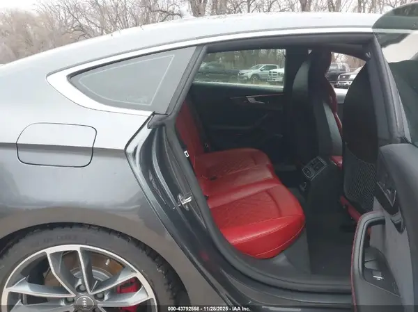 WAUC4CF50JA017122 2018 AUDI S5 - Image 8