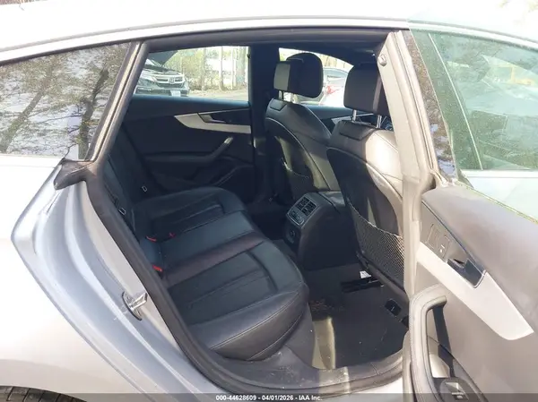 WAUC4CF50JA057555 2018 AUDI S5 - Image 8