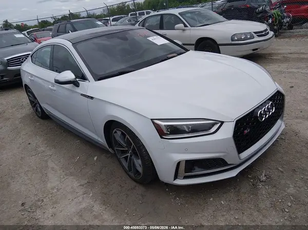WAUC4CF50JA069575 2018 AUDI S5 - Image 1