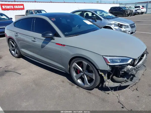WAUC4CF50KA017042 2019 AUDI S5 - Image 1