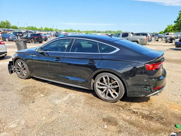 WAUC4CF50KA017638 2019 AUDI RS5 - Image 2