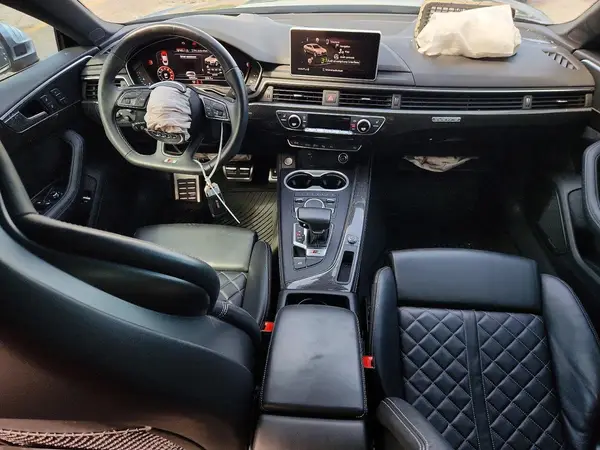 WAUC4CF50KA017638 2019 AUDI RS5 - Image 8