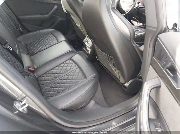 WAUC4CF50KA096891 2019 AUDI S5 - Image 8
