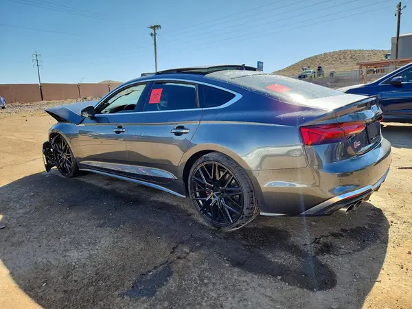 WAUC4CF50MA015343 2021 AUDI S5 - Image 2