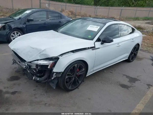WAUC4CF50MA023197 2021 AUDI S5 - Image 2