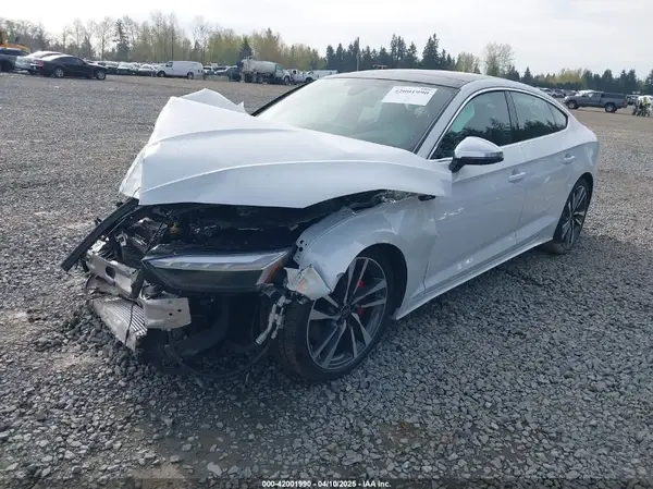 WAUC4CF50RA118382 2024 AUDI S5 - Image 2