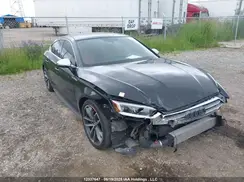 WAUC4CF51JA013256 2018 AUDI S5